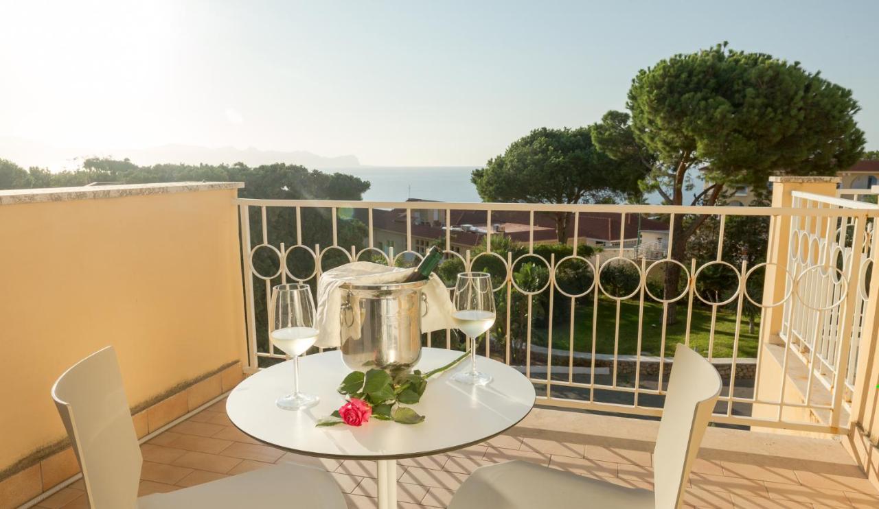 Perla Del Golfo Resort Terrasini Luaran gambar
